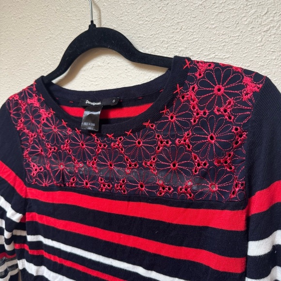 Desigual Striped Black and Red knit long sleeve - Picture 5 of 14